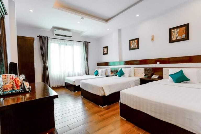 Maris Boutique Hotel Ha Long Exterior photo